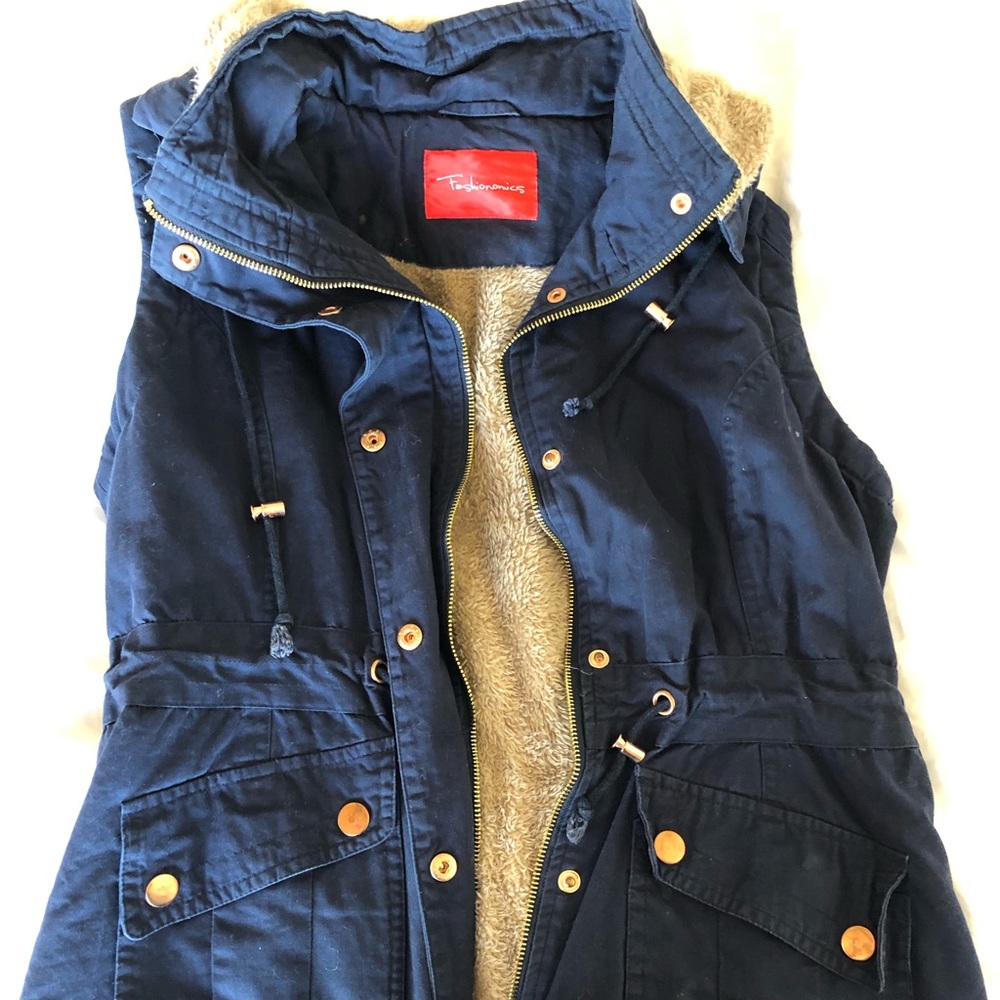 Bract vest